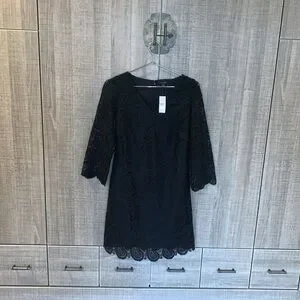 ANN TAYLOR 黒のVネックドレス ANN TAYLOR 黒のVネックドレス
